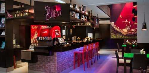 Studio Burger